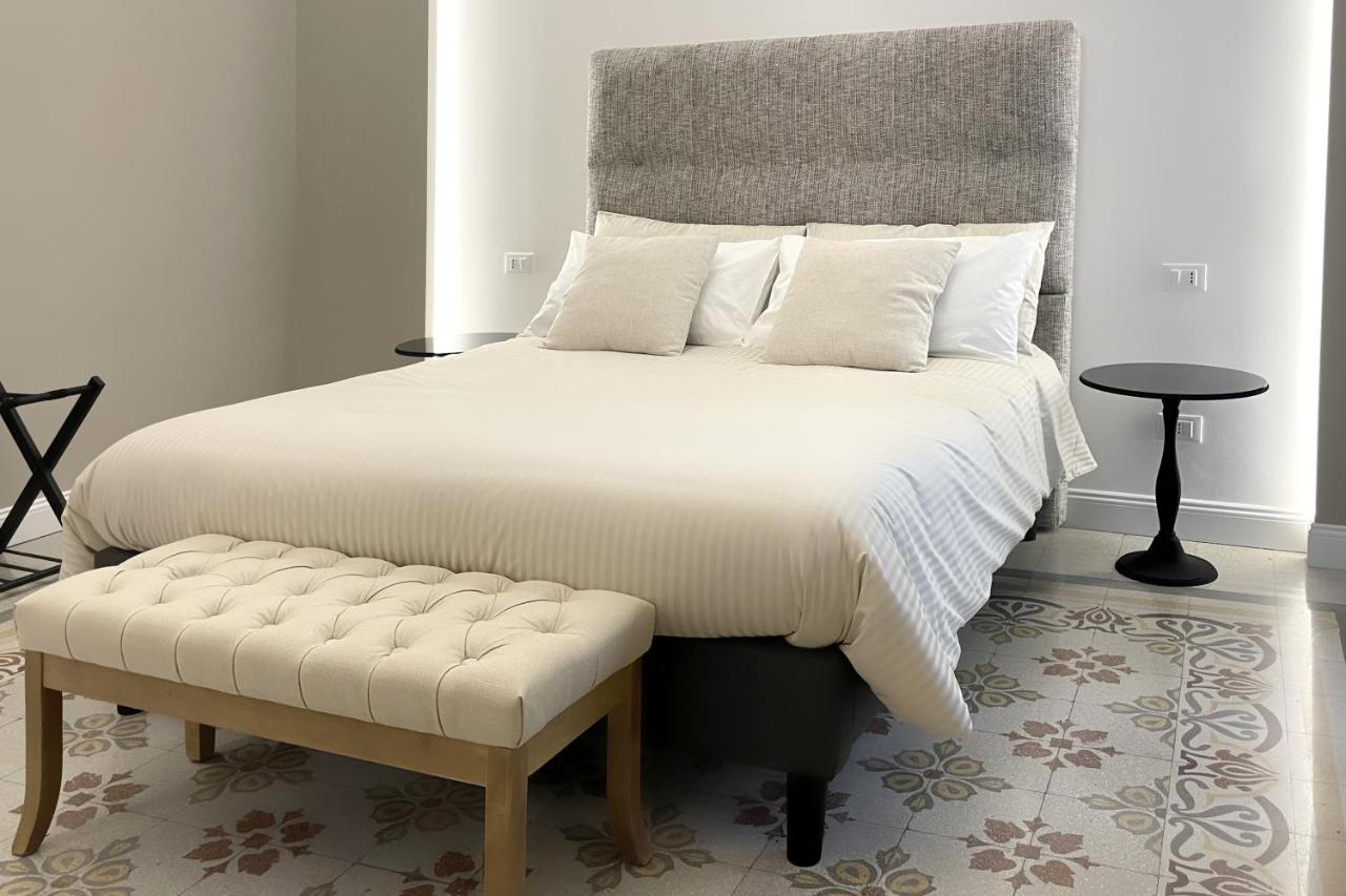 Apartamento Dimora Borghese “Whitaker” Palermo Exterior foto