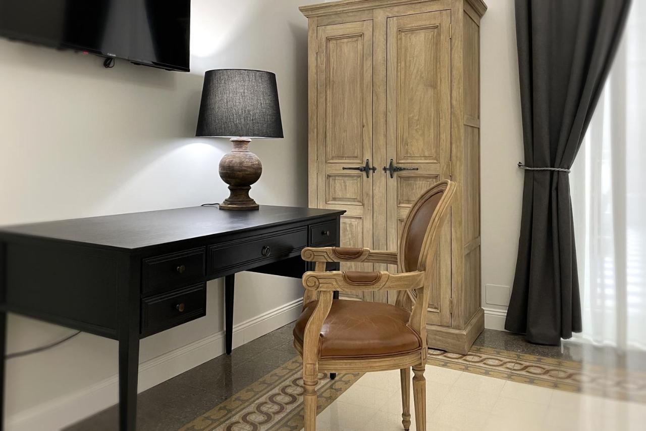 Apartamento Dimora Borghese “Whitaker” Palermo Exterior foto